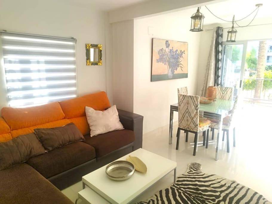 Playa Levante 1º Lineal Lateral Appartement Benidorm